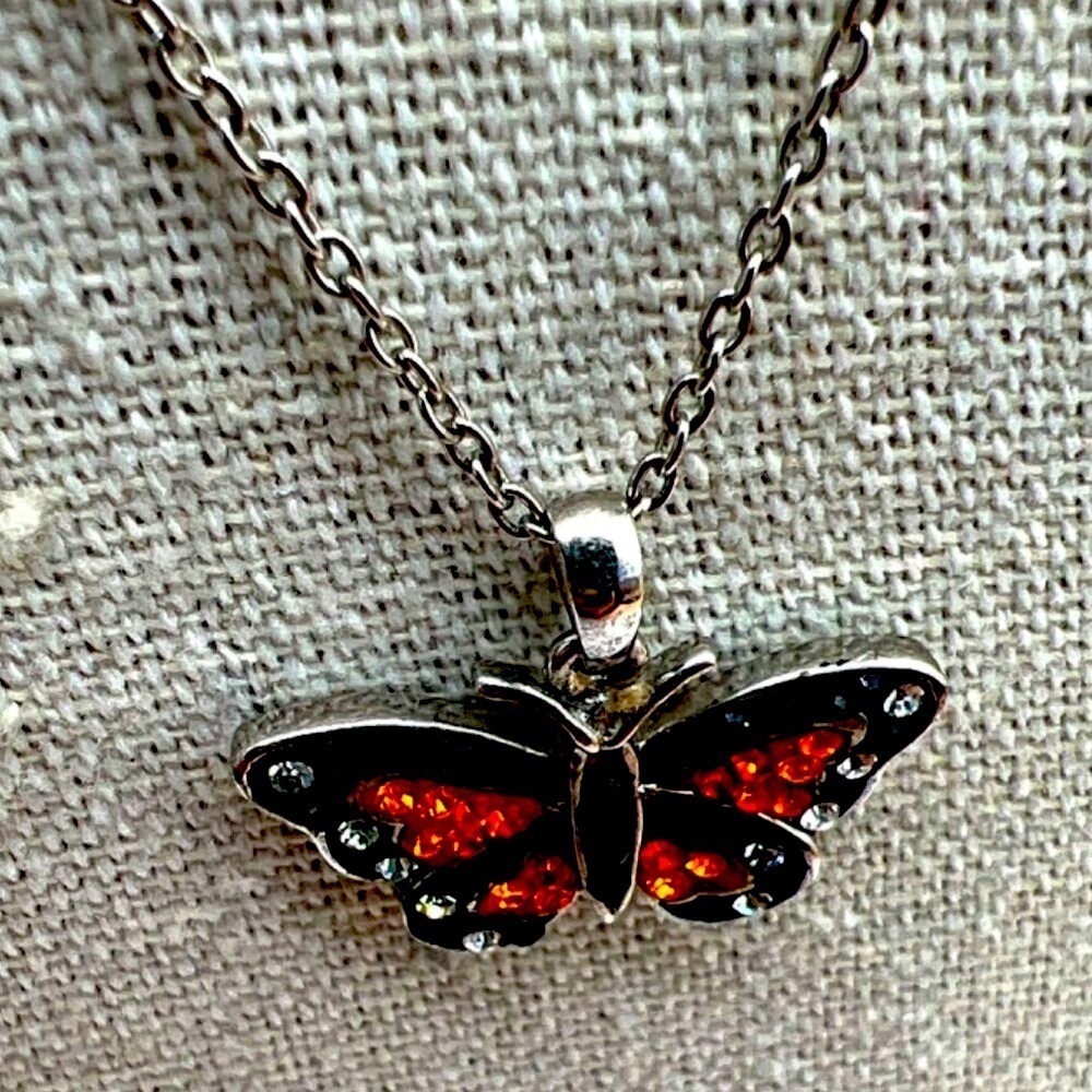 Butterfly Pendant Necklace With Clear, Orange & Black Rhinestones. B52 - Picture 3 of 12